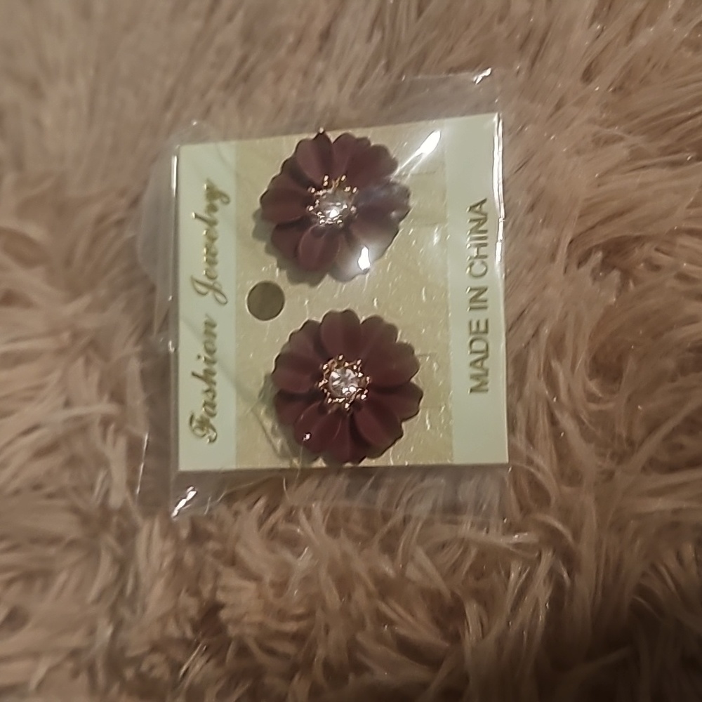 Earings